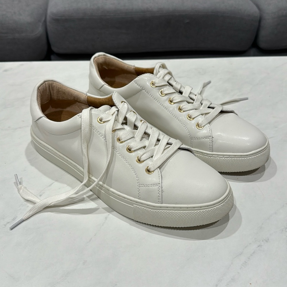 Jack Rogers white leather sneakers size 8.5